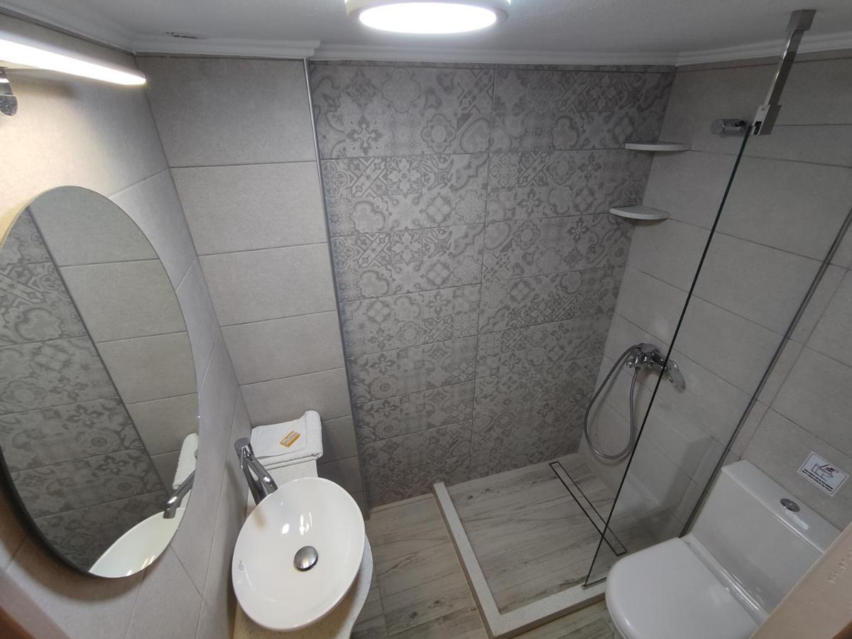 Filoxenia Apartments 2 Palaiochora Pokoj fotografie