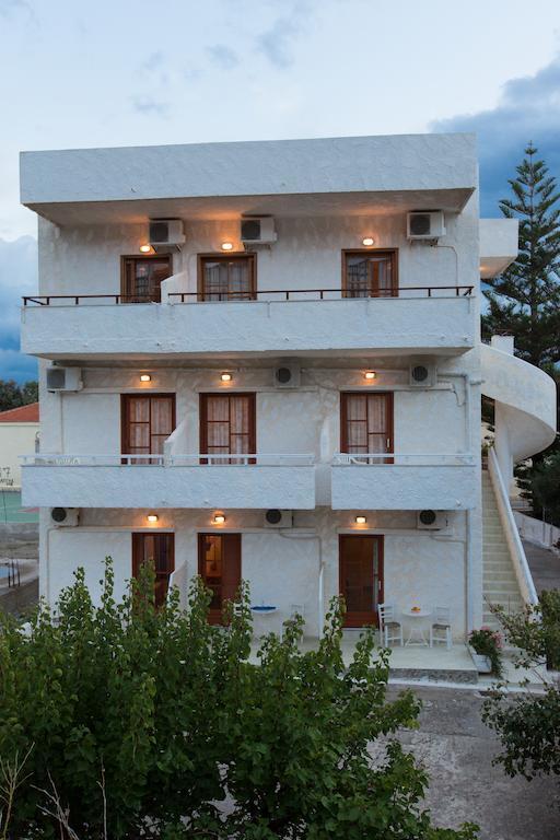 Filoxenia Apartments 2 Palaiochora Exteriér fotografie